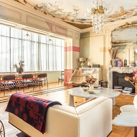 Arty & Luxurious Flat At Opera Appartement