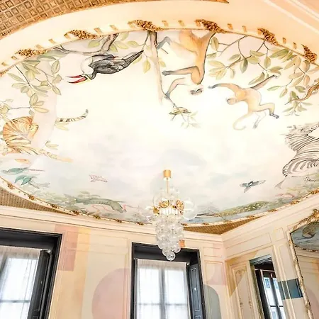 Arty & Luxurious Flat At Opera *
